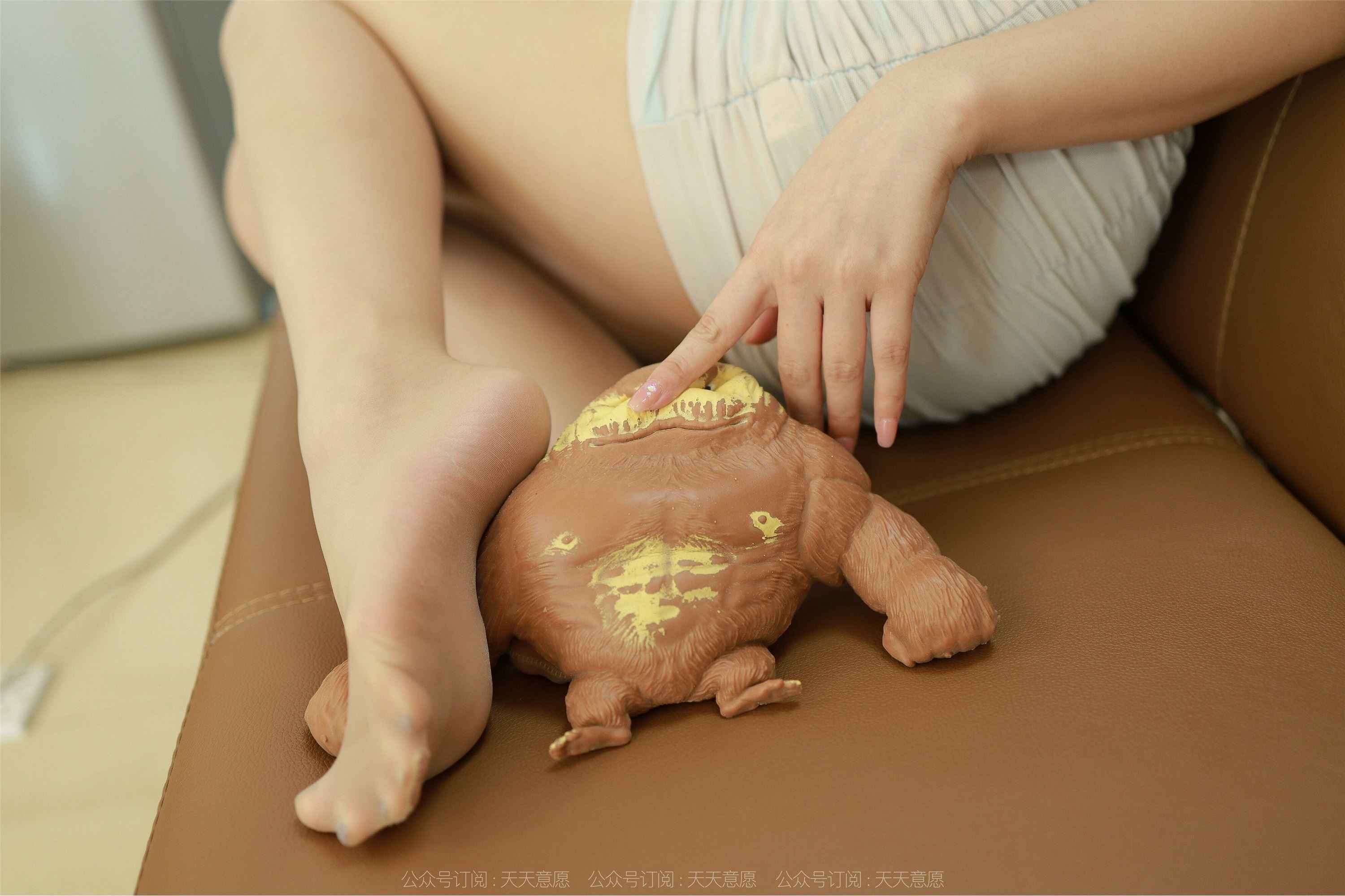 IESS异思趣向  2022.10.12 丝享家 1235 秋秋《拳打脚踢》